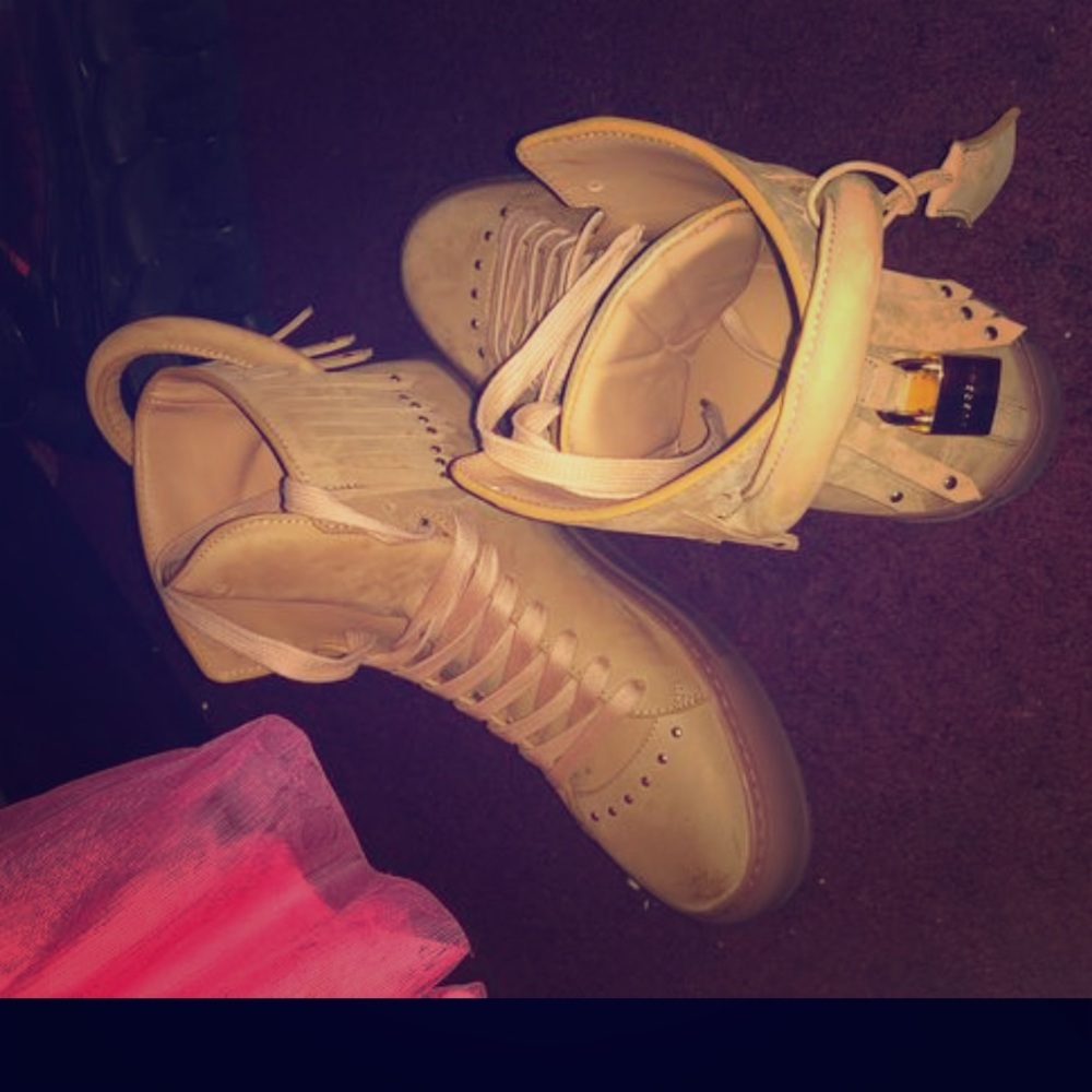 Buscemi sneakers size 40